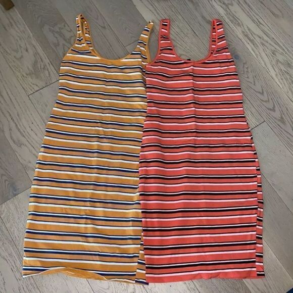 2 Midi bodycon dresses‎ - Picture 1 of 3